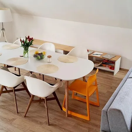 Hubertus 아파트호텔 Karlova Studánka