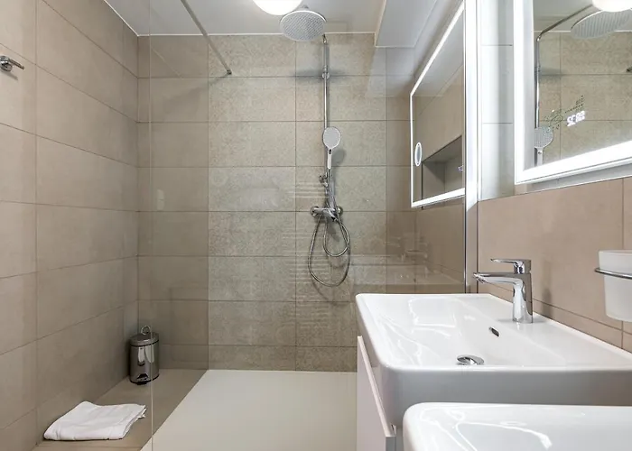 Hubertus 4*